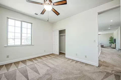 Bedroom - 5860 E Byrd Ave, Fresno, CA 93727 photo 3 of 3
