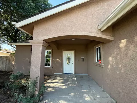 Exterior - 1707 Sylvia St, Selma, CA 93662 photo 4 of 9