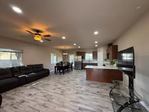 Living - 1707 Sylvia St, Selma, CA 93662 photo 1 of 4