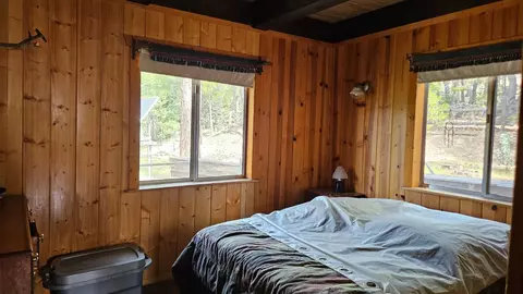 Bedroom - 46336 Silvertip Way, North Fork, CA 93643 photo 3 of 5