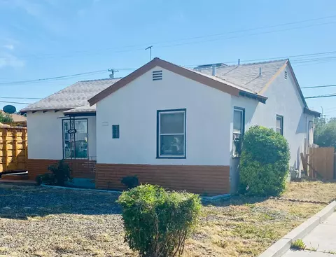 1343 N Esther Way, Fresno, CA 93728