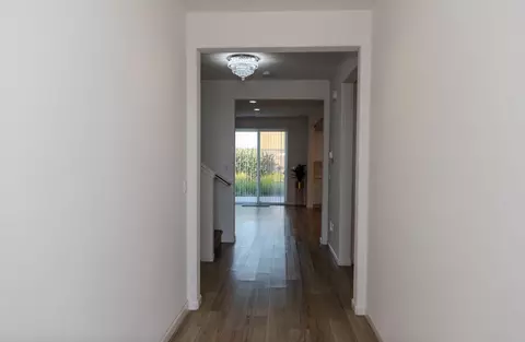 Entry Way - 14206 Gragnani Ave, Kerman, CA 93630 photo 1 of 8