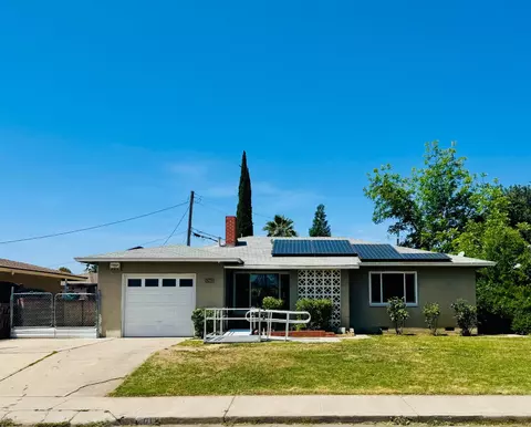 2019 Norris Dr E, Fresno, CA 93703