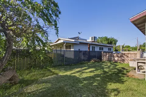 Exterior - 1847 W 8th, Merced, CA 95341 photo 5 of 6