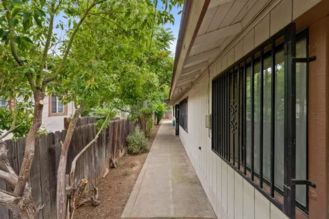 2730 N Wishon Ave, Fresno, CA 93704