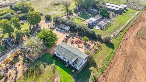 25750 Avenue 20 12, Madera, CA 93638