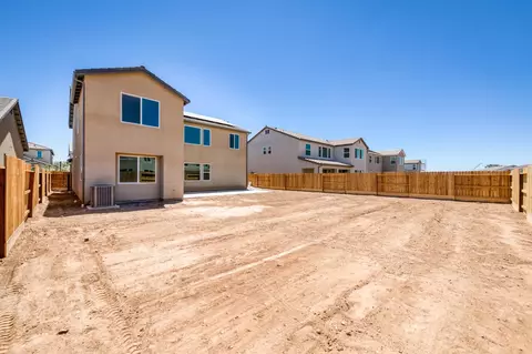 Exterior - 972 Peters Rd S, Madera, CA 93636 photo 6 of 6