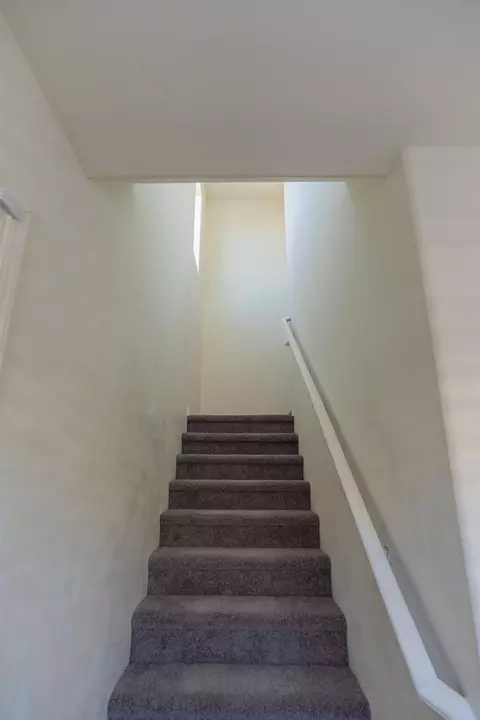 Entry Way - 689 Coppola Ct, Merced, CA 95348 photo 3 of 7