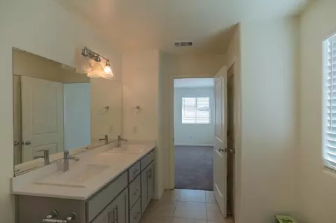 Entry Way - 689 Coppola Ct, Merced, CA 95348 photo 7 of 7