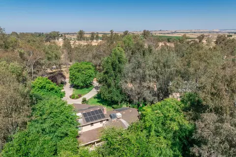 View/Area - 12780 Auberry Rd, Clovis, CA 93619 photo 1 of 5