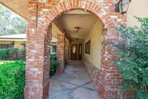Entry Way - 12780 Auberry Rd, Clovis, CA 93619 photo 1 of 6