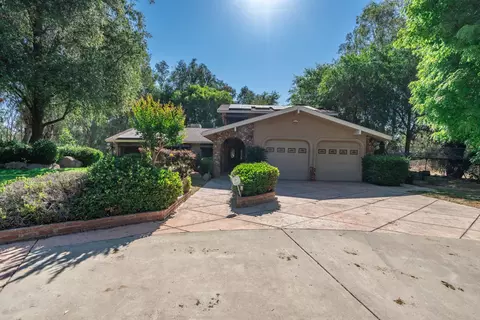 Exterior - 12780 Auberry Rd, Clovis, CA 93619 photo 10 of 11