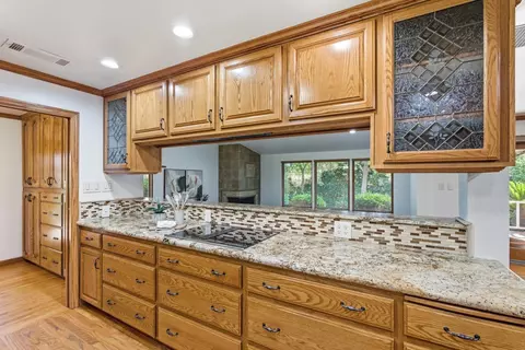 Kitchen - 12780 Auberry Rd, Clovis, CA 93619 photo 2 of 5