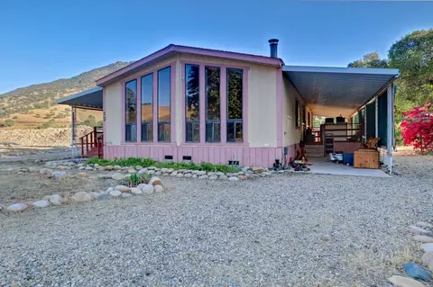 25433 E Trimmer Springs Rd #13, Sanger, CA 93657 photo 25