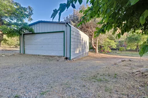 25433 E Trimmer Springs Rd #13, Sanger, CA 93657 photo 22