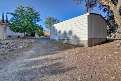 25433 E Trimmer Springs Rd #13, Sanger, CA 93657 photo 18