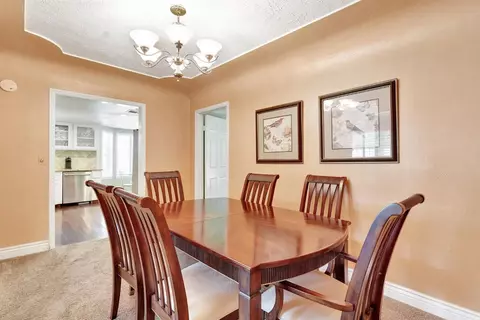 Dining - 200 Lyons St, Madera, CA 93638 photo 1 of 2