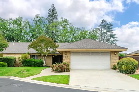 1049 W Sierra Ave, Fresno, CA 93711