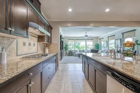Kitchen - 4199 Trenton Ave, Clovis, CA 93619 photo 5 of 5