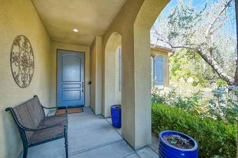 Exterior - 4199 Trenton Ave, Clovis, CA 93619 photo 3 of 10