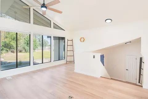 Living - 5451 Amber Ave, Clovis, CA 93619 photo 4 of 8