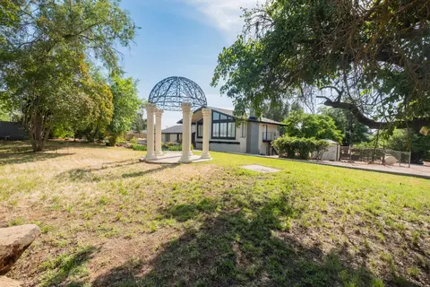 Exterior - 5451 Amber Ave, Clovis, CA 93619 photo 2 of 14