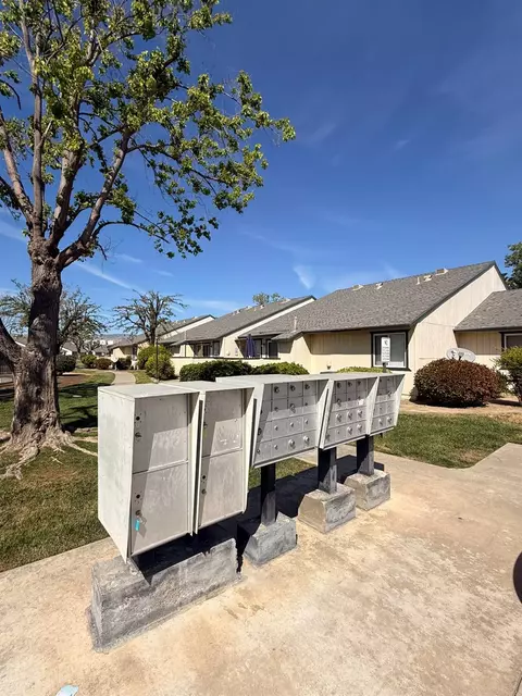 Other - 400 W Forest Ave, Coalinga, CA 93210 photo 2 of 4