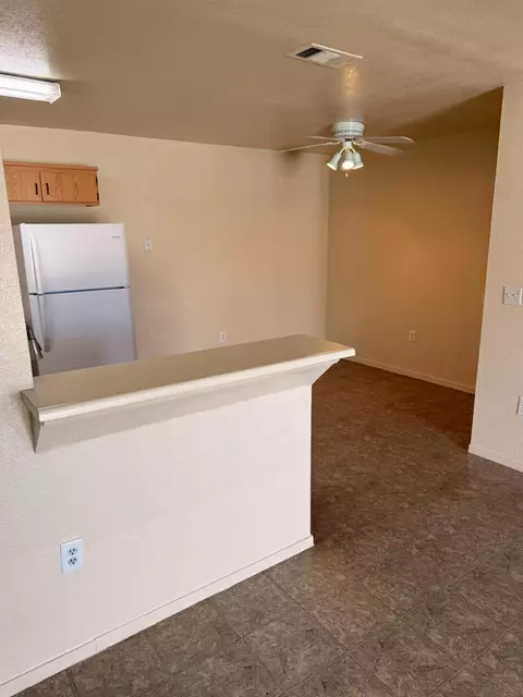 Dining - 400 W Forest Ave, Coalinga, CA 93210 photo 1 of 1