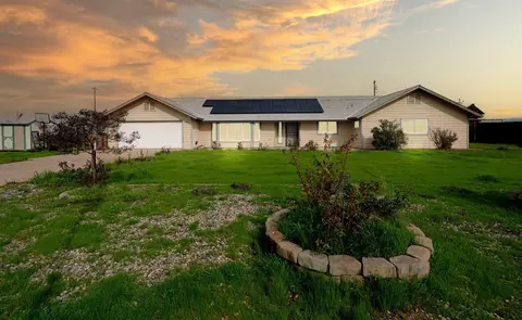 36805 Blanca Ave, Madera, CA 93636