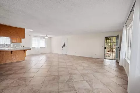 Living - 38570 Rustic Ln, Yokuts Valley, CA 93657 photo 5 of 8