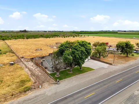 View/Area - 9317 14th Ave, Hanford, CA 93230 photo 5 of 10