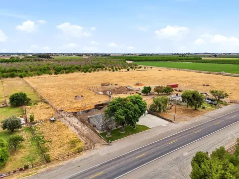 View/Area - 9317 14th Ave, Hanford, CA 93230 photo 8 of 10