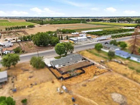 View/Area - 9317 14th Ave, Hanford, CA 93230 photo 1 of 10