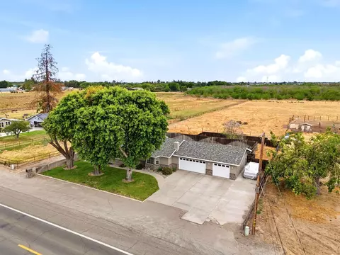 View/Area - 9317 14th Ave, Hanford, CA 93230 photo 7 of 10
