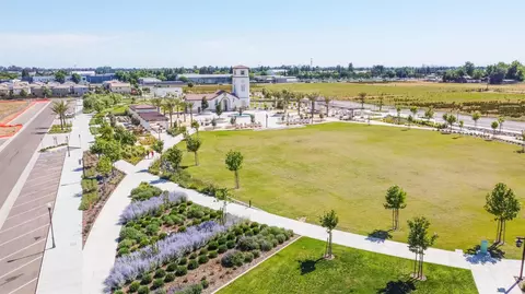 View/Area - 4158 Duncan Ave, Clovis, CA 93619 photo 8 of 11