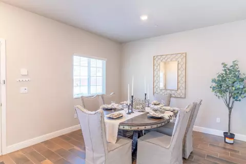 Dining - 4158 Duncan Ave, Clovis, CA 93619 photo 2 of 2