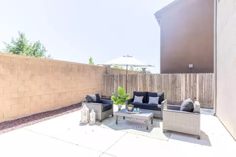 Exterior - 4158 Duncan Ave, Clovis, CA 93619 photo 4 of 8