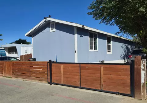 1284 Elizabeth St #80, Coalinga, CA 93210