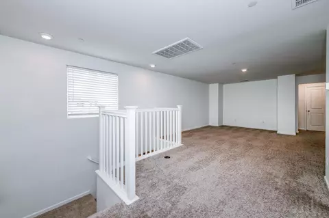 Entry Way - 1391 Shoreside Dr, Madera, CA 93637 photo 3 of 3