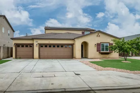Exterior - 1391 Shoreside Dr, Madera, CA 93637 photo 3 of 8