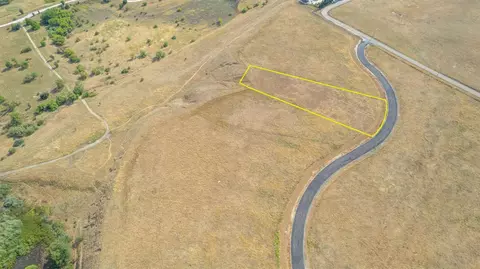 40304 River Estate Dr, Madera, CA 93636 photo 2