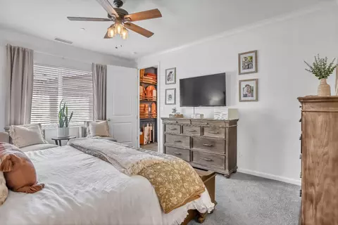Bedroom - 4433 Oak Knoll Rd, Madera, CA 93636 photo 2 of 3