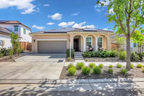 Exterior - 4433 Oak Knoll Rd, Madera, CA 93636 photo 3 of 12