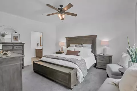 Bedroom - 4433 Oak Knoll Rd, Madera, CA 93636 photo 3 of 3