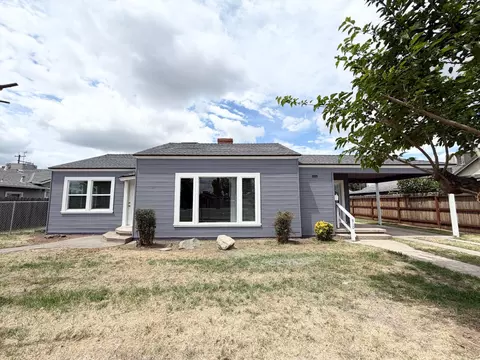 910 Robertson Blvd, Chowchilla, CA 93610