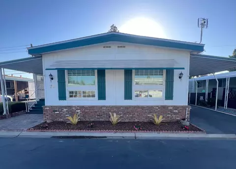 2706 W Ashlan Ave #73, Fresno, CA 93705