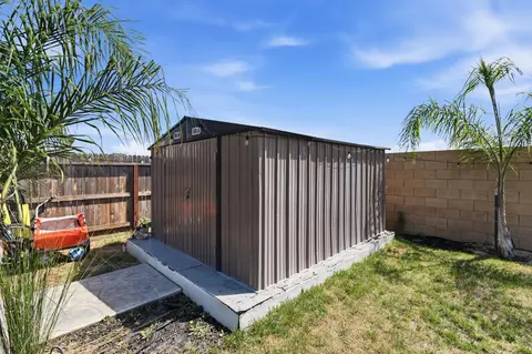 Other - 1541 Seneca Dr, Madera, CA 93637 photo 6 of 7