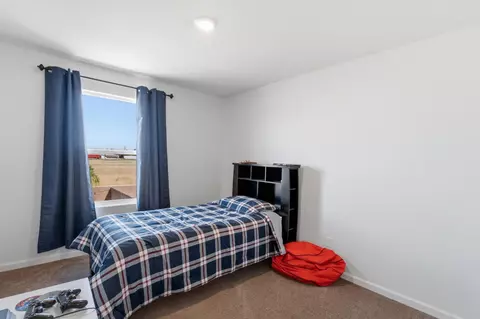 Bedroom - 1541 Seneca Dr, Madera, CA 93637 photo 8 of 9