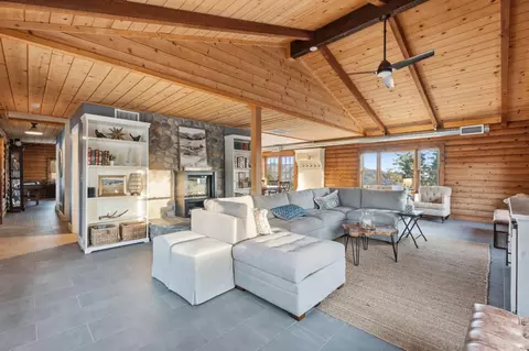 Living - 20146 Nicholas Rd, Clovis, CA 93619 photo 4 of 4