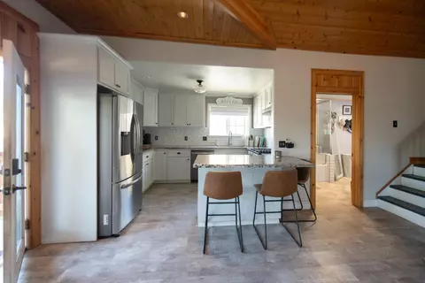 Kitchen - 26710 Redhawk, Clovis, CA 93619 photo 2 of 4